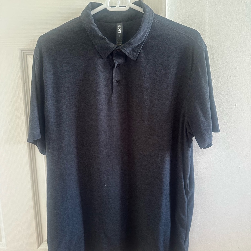 Vuori Men's Polo in Dark Charcoal Black